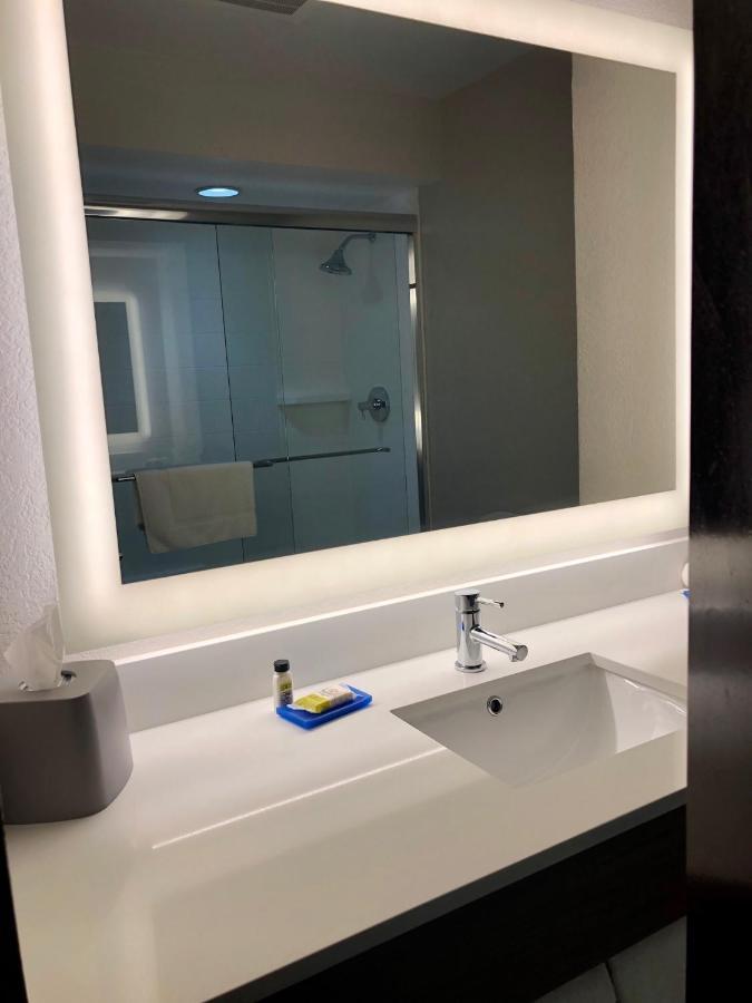 Holiday Inn Express Hotel & Suites Clewiston By Ihg Kültér fotó