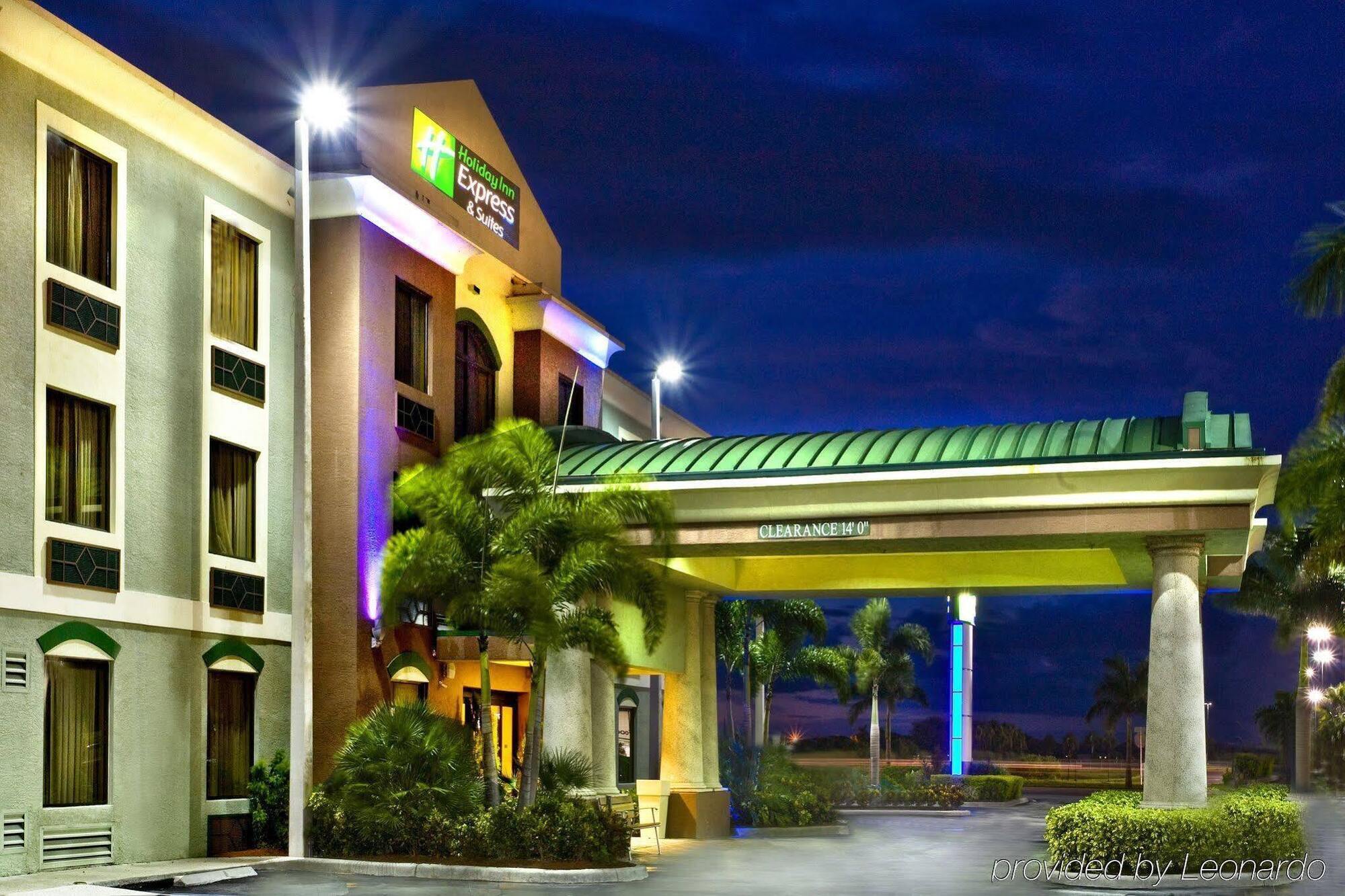 Holiday Inn Express Hotel & Suites Clewiston By Ihg Kültér fotó